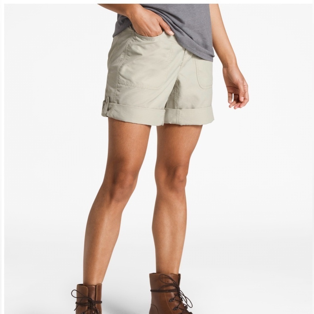 THE NORTH FACE WOMEN’S HORIZON 2.0 ROLL-UP SHORTS-SZ 4🤎EUC - Picture 2 of 15